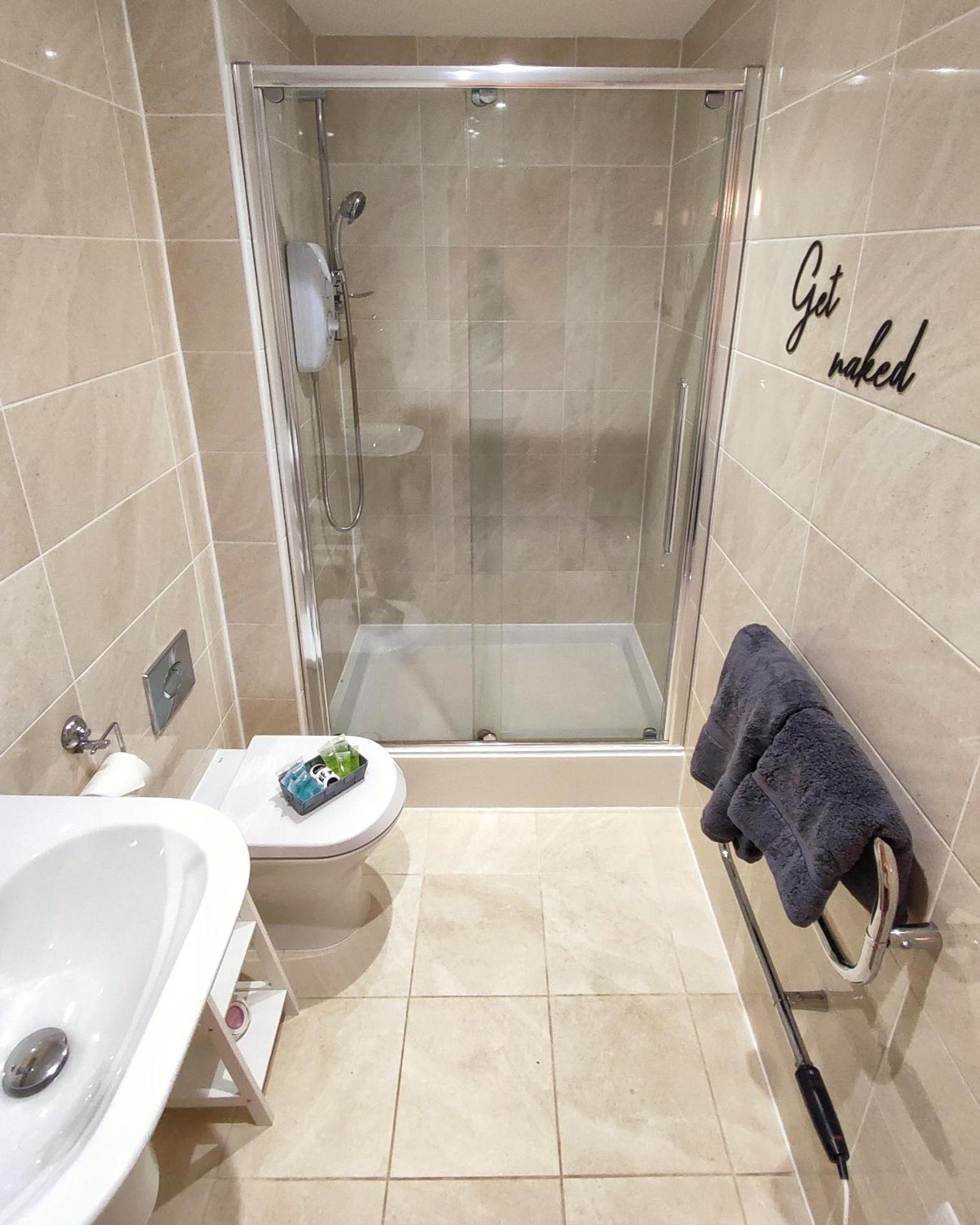 Duplex Apartment In Leeds With King Size Bed - Long Stay Rates Available Exteriér fotografie