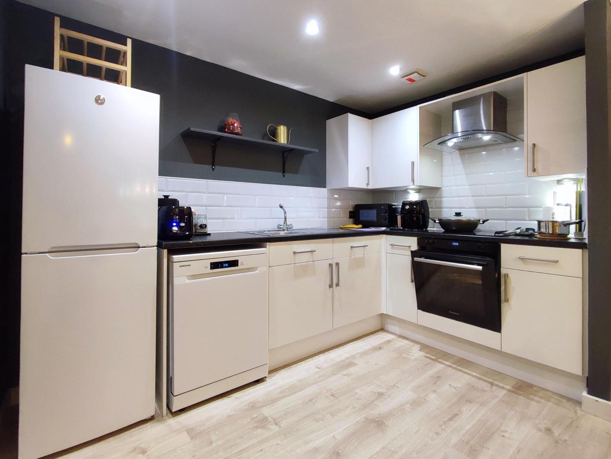 Duplex Apartment In Leeds With King Size Bed - Long Stay Rates Available Exteriér fotografie