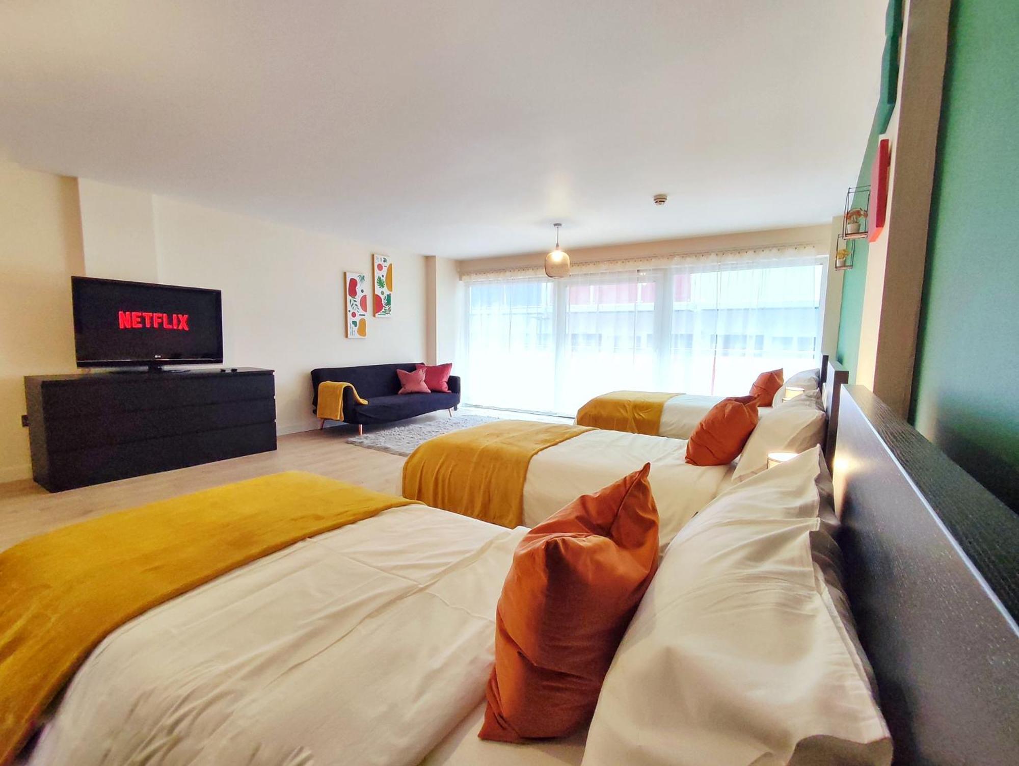 Duplex Apartment In Leeds With King Size Bed - Long Stay Rates Available Exteriér fotografie
